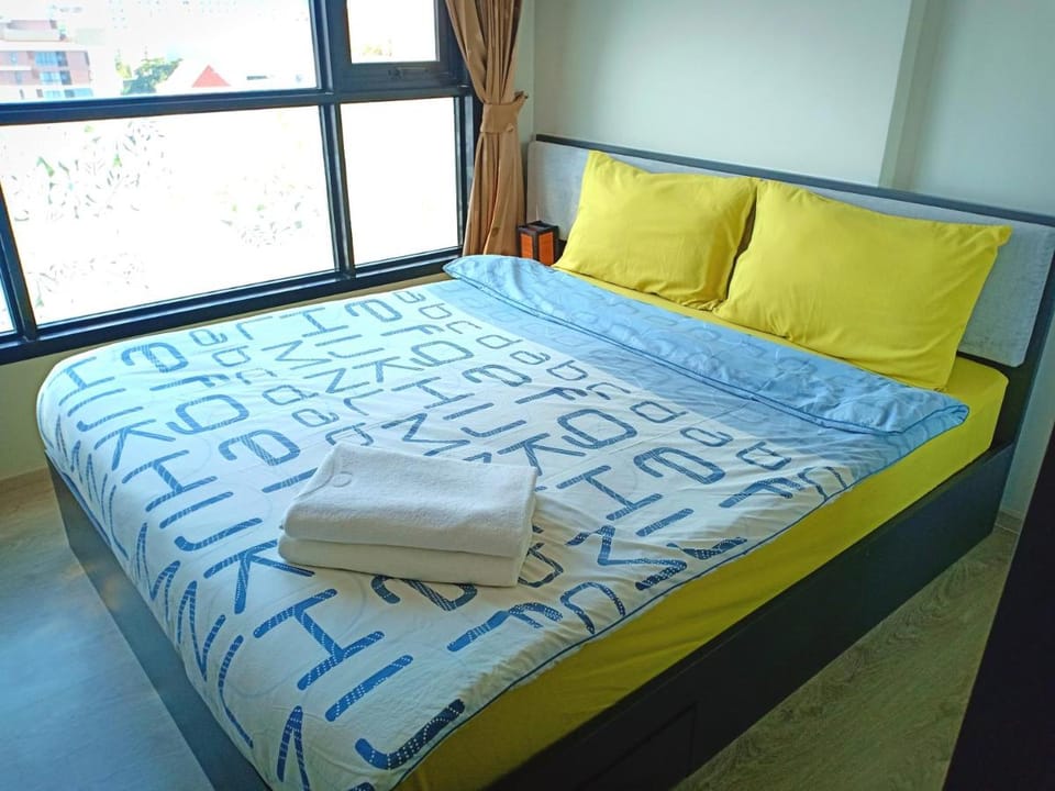 The Base Horizon Central Pattaya Apartment in Pattaya City