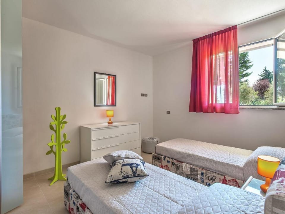 Tranquil Escape in Tavullia Villa in Marche