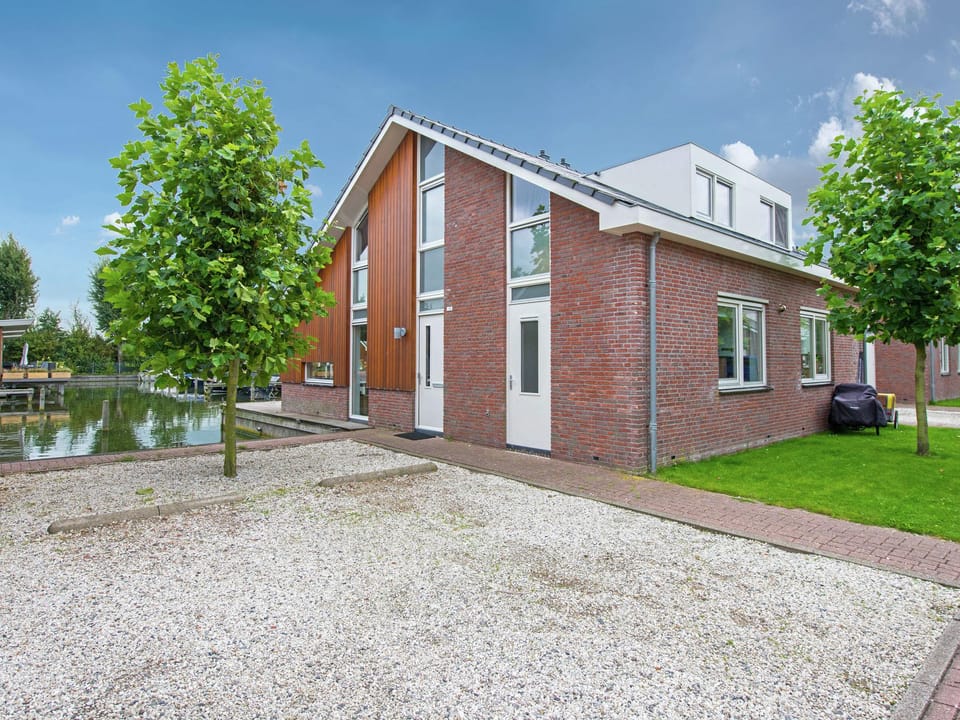 Houseboat in Waterpark with Private Dock Vacation rental in North Holland (province)