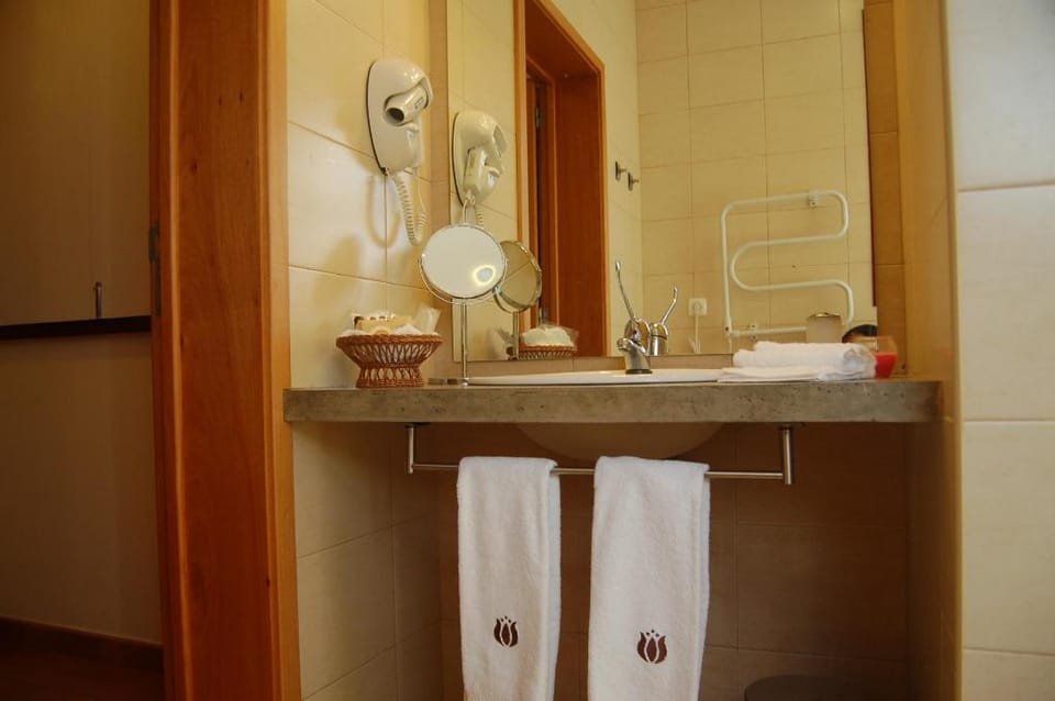 Private Eco-friendly Holiday cottage with sea and mountain view Vacation rental in Azores District