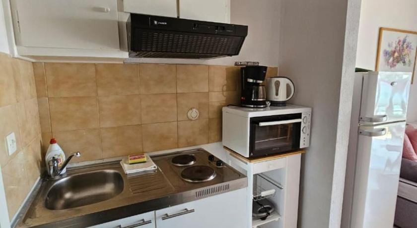 Standart Apartments 148 , Glyfada Beach Apartment in Corfu, Greece