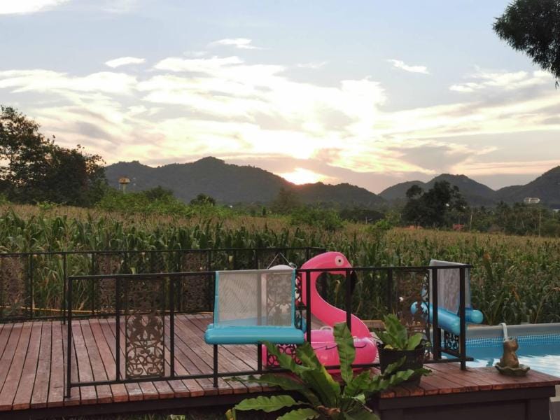 Baanfarangkhaoyai House Villa in Laos