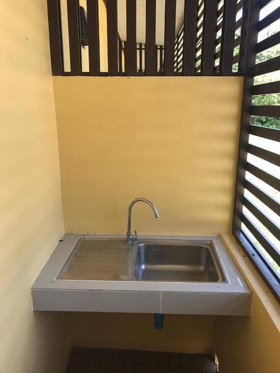 Large Room w/ small Kitchen Garden View near Beach Vacation rental in Wichit