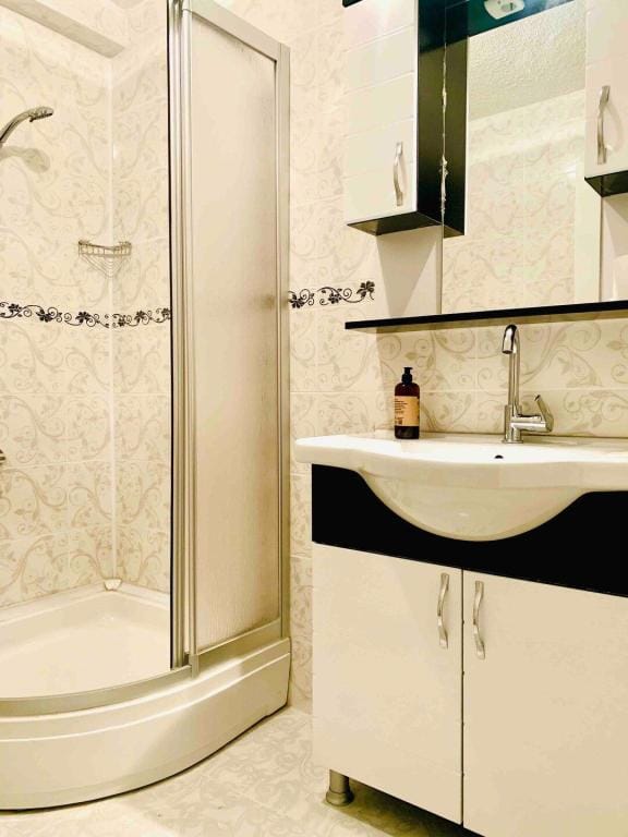 ESENYURT UNIVERSITY SIDE FURNISHED APARTMENT Apartment in Istanbul