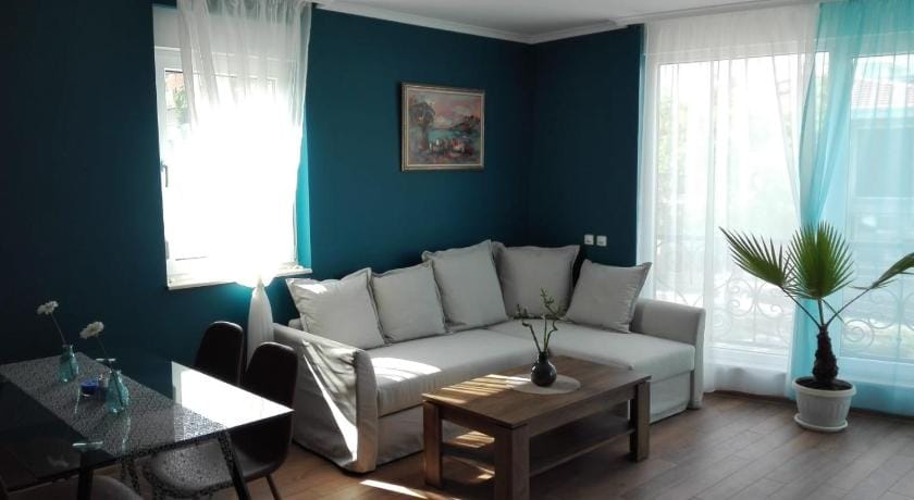 Azur Apartment Deluxe Apartment in Burgas Province