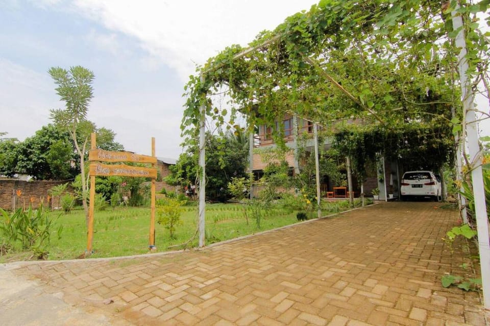Mixed 2 Dormitory with tranquility - Medan Vacation rental in Indonesia