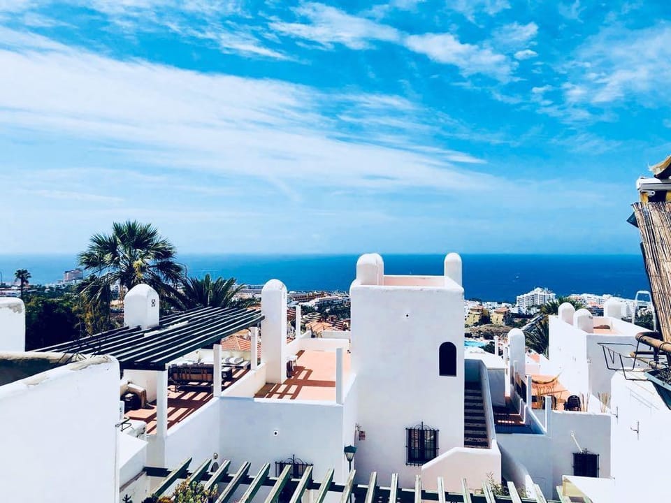Paradise View Tenerife Apartment in Costa Adeje