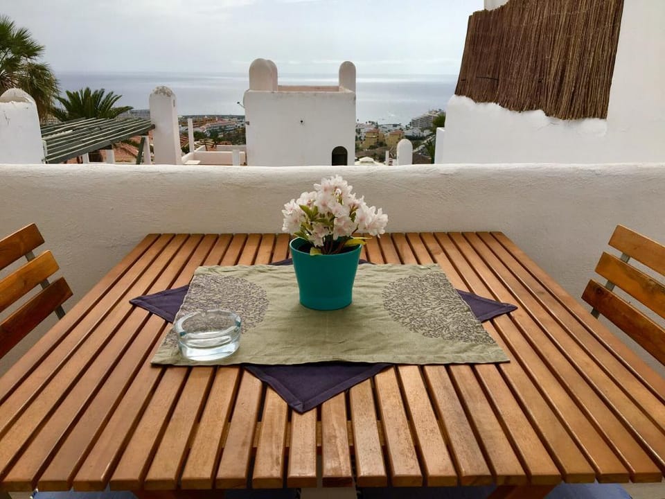 Paradise View Tenerife Apartment in Costa Adeje