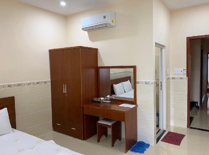 Khach San Nam Ka Apartment in Ho Chi Minh City
