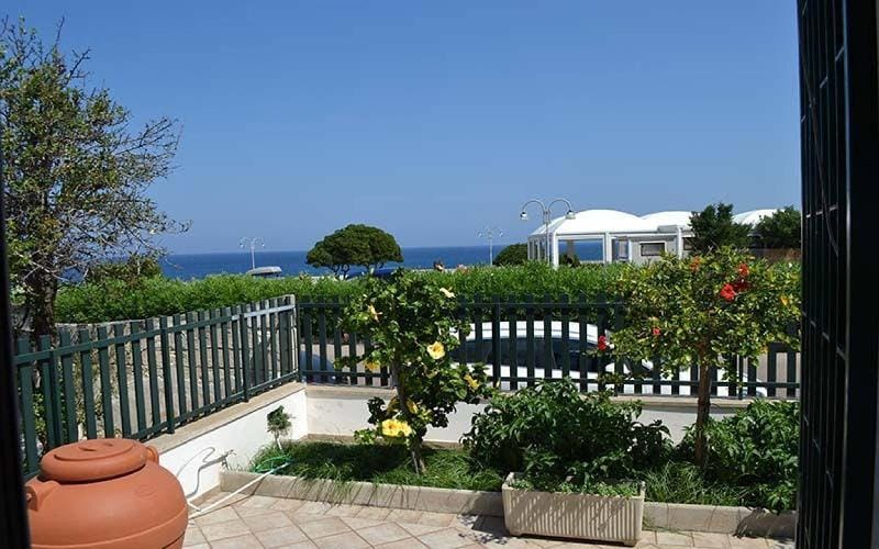Lovely Holiday Apartment trilocale Con Vista Mare Pt51 With Terrace Sea Apartment in Torre dell'Orso