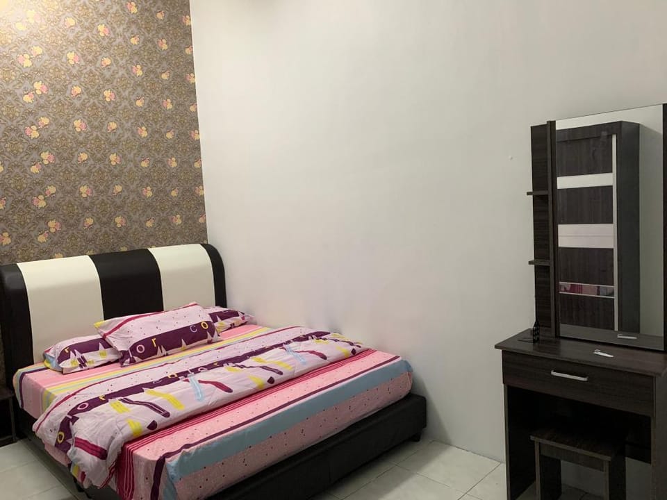 KikiHomestay Seri Iskandar Vacation rental in Perak Tengah District