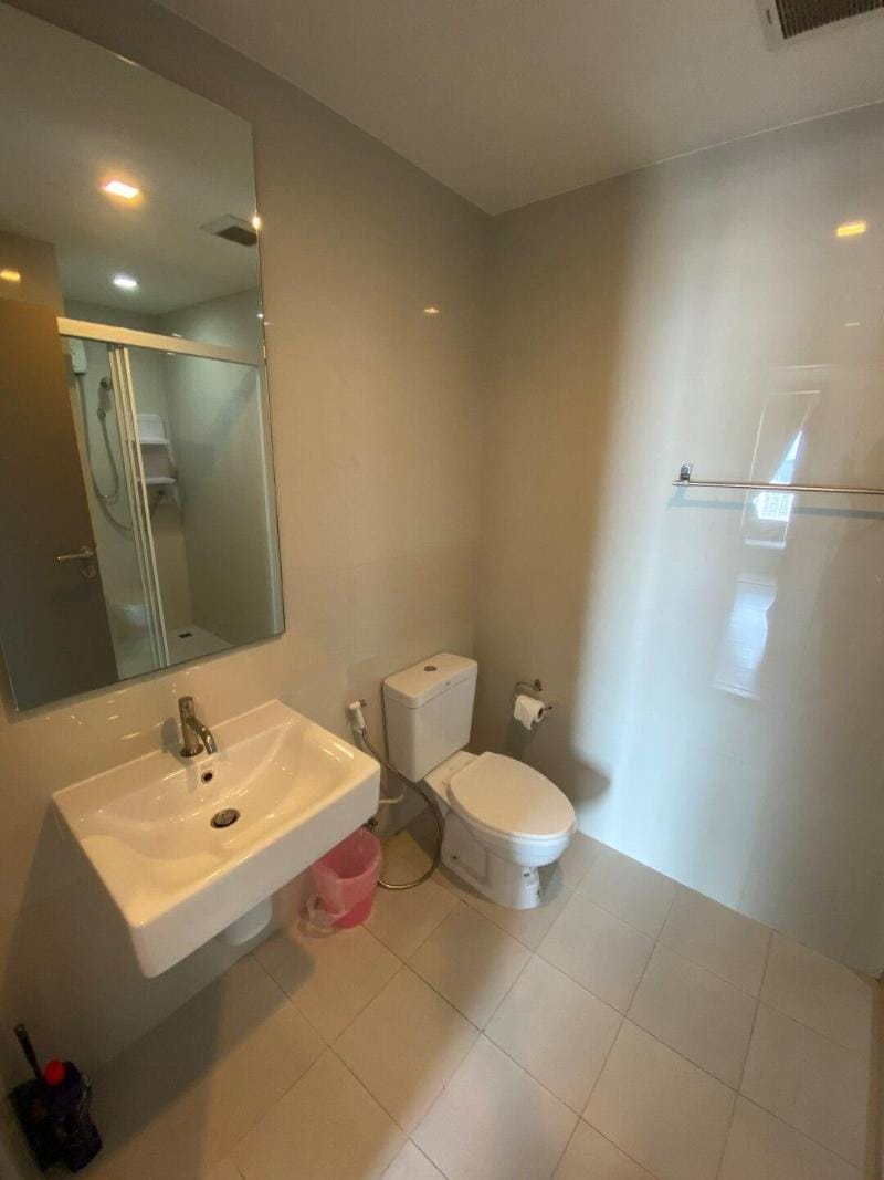 Spacious 2 Bedroom Penthouse Condo In The Base 592 Apartment in Pattaya City