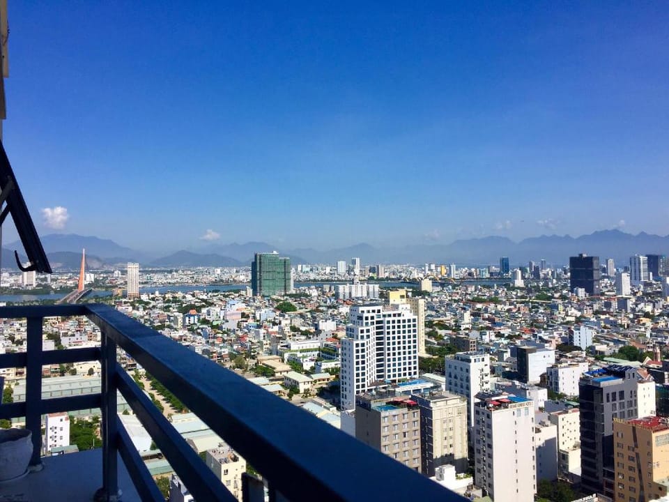 TT - Two Bedroom Apartment with Ocean View Apartment in Da Nang