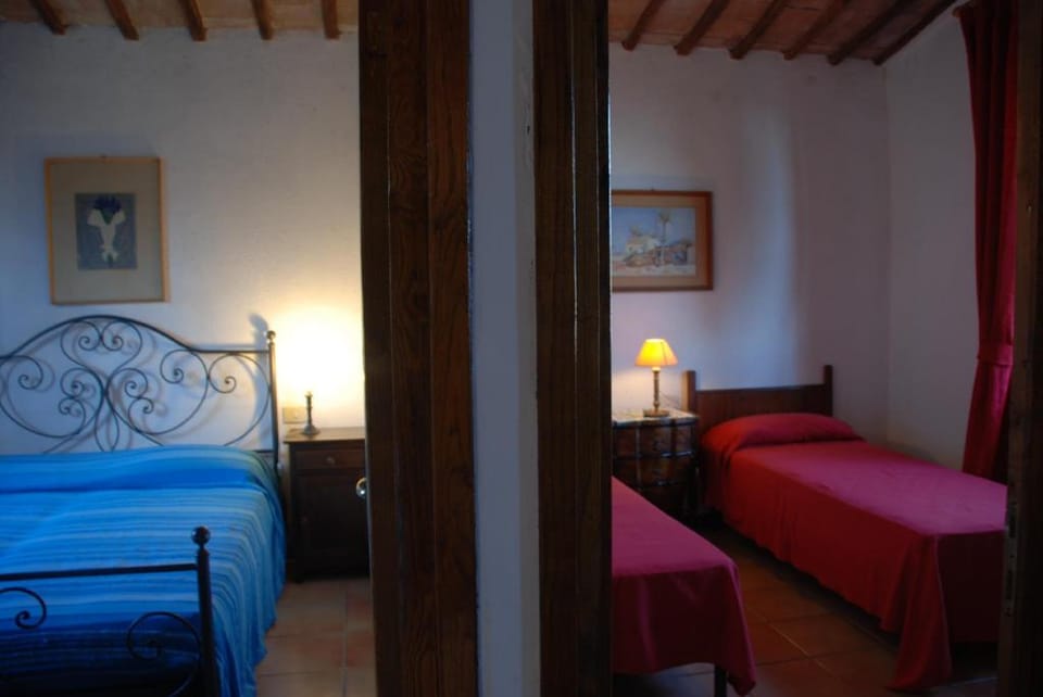 Silence and relaxation for families and couples in the countryside of Umbria Apartment in Umbria