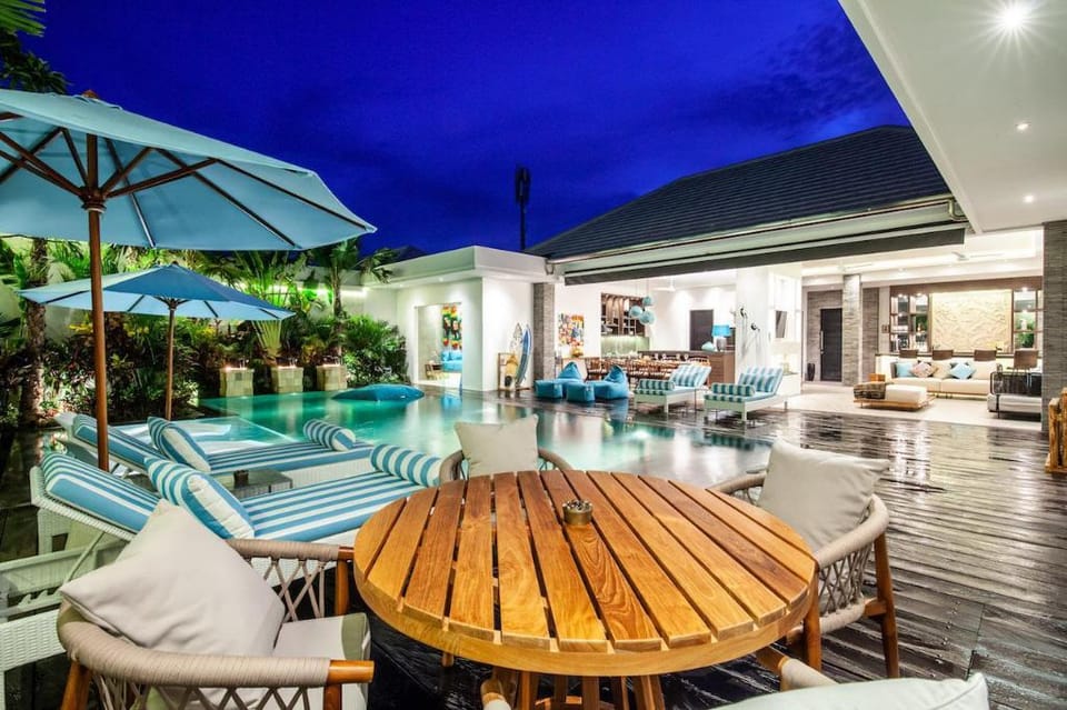 Bali luxury life … Villa in North Kuta