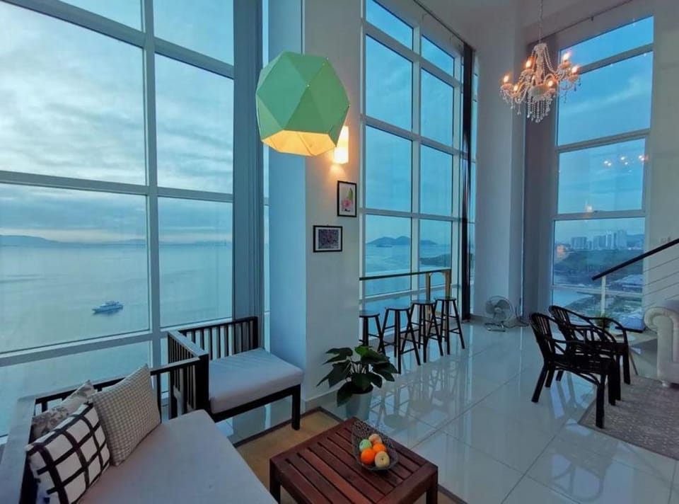 Sky Bar Suite @ Maritime Suite Apartment in George Town