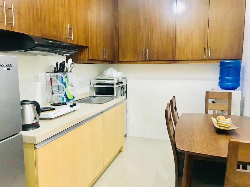 In the hearth of the city Apartment in Pasay