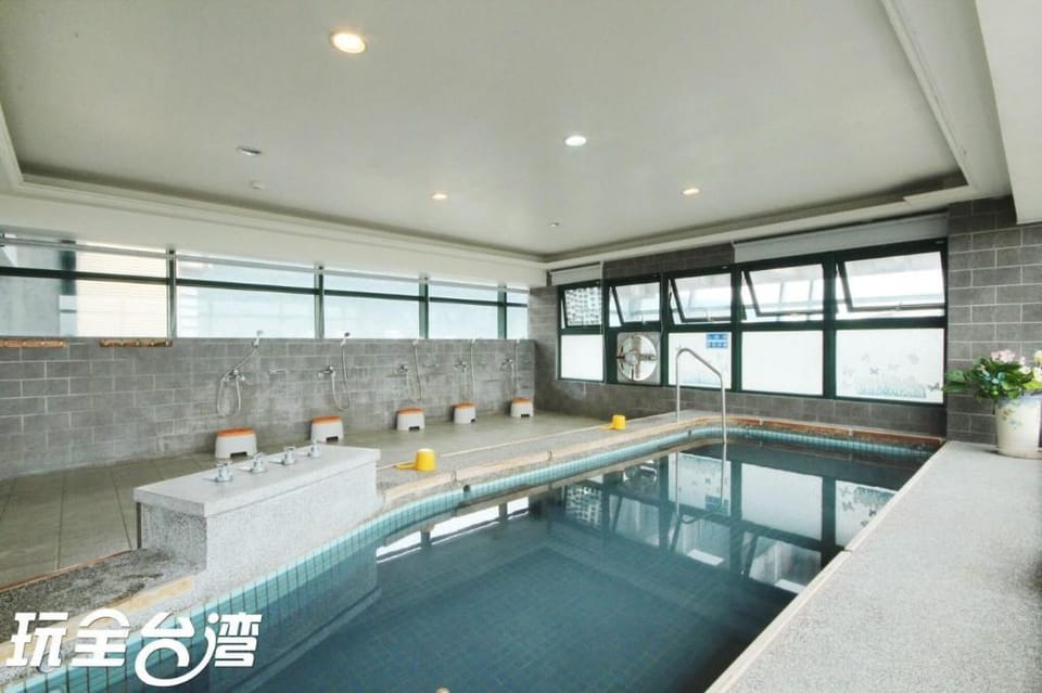 Jiaoxi礁溪秋和溫泉湯屋 Apartment in Taiwan, Province of China