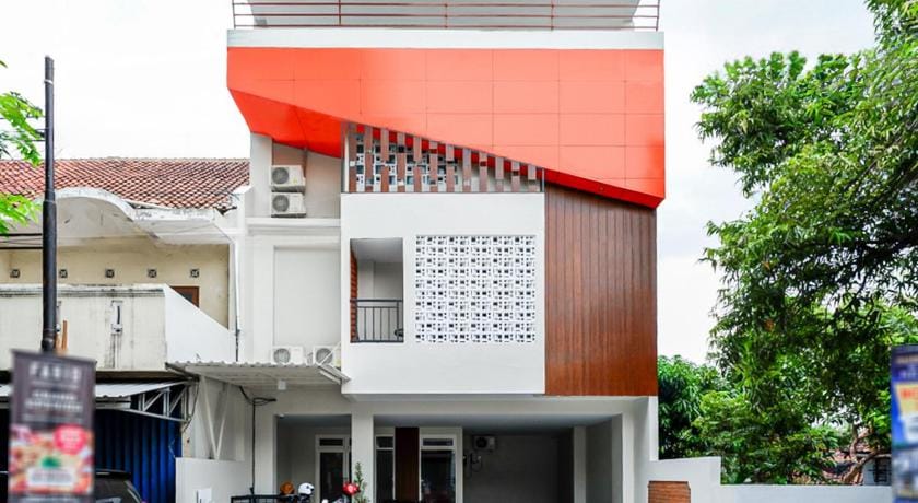 RedDoorz near Sleman City Hall 2 Hotel in Special Region of Yogyakarta