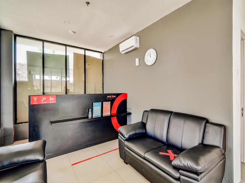 Collection O 92440 Urban Town Apartment Karawang Hotel in West Java