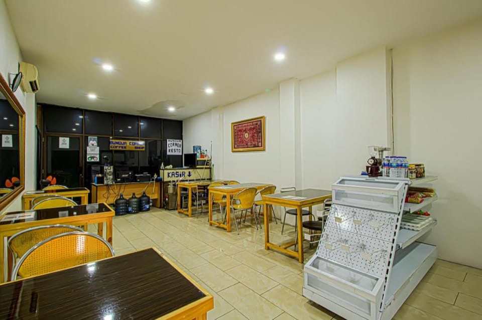 Bungur Inn Syariah Bed and Breakfast in South Jakarta City
