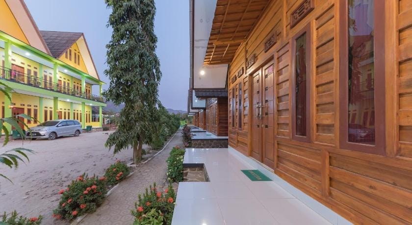 RedDoorz @ Geopark Ciletuh Sukabumi Hotel in West Java