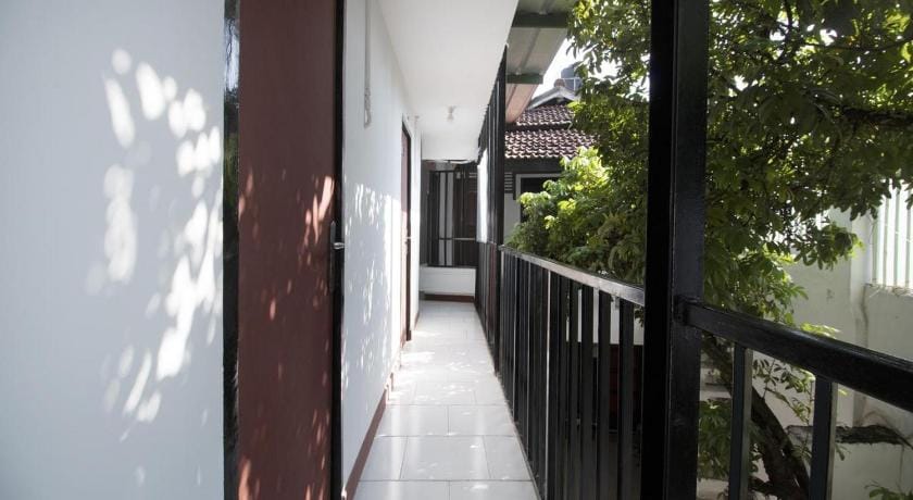 RedDoorz near Riau Junction Mall 2 Bed and Breakfast in Bandung