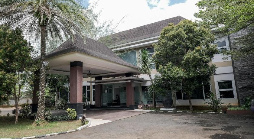 RedDoorz @ Hotel Negeri Baru Kalianda Lampung Hotel in Indonesia