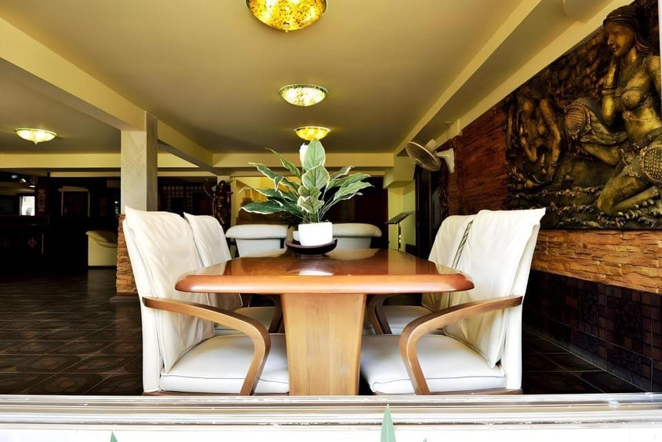 Jaranya Guesthouse Hotel in Patong