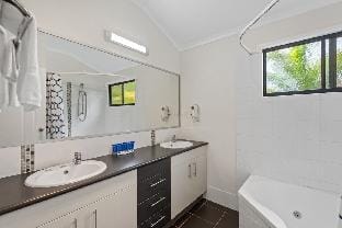 Discovery Parks - Rockhampton Campground/ 
RV Resort in Queensland
