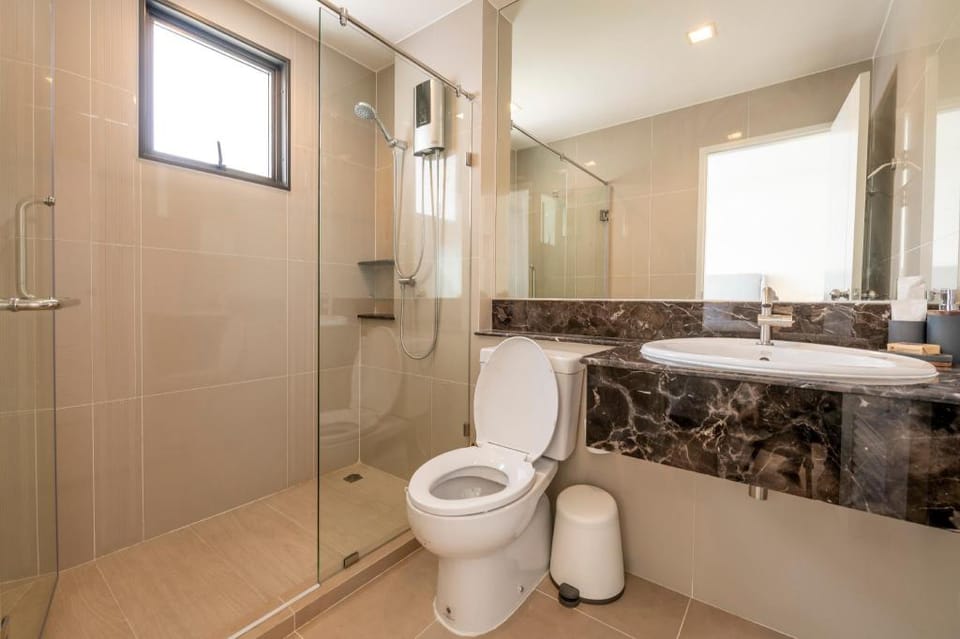 Townhome/Rama2/3BR Lux Cozy Home/8 Sleeps/Parkings Vacation rental in Bangkok