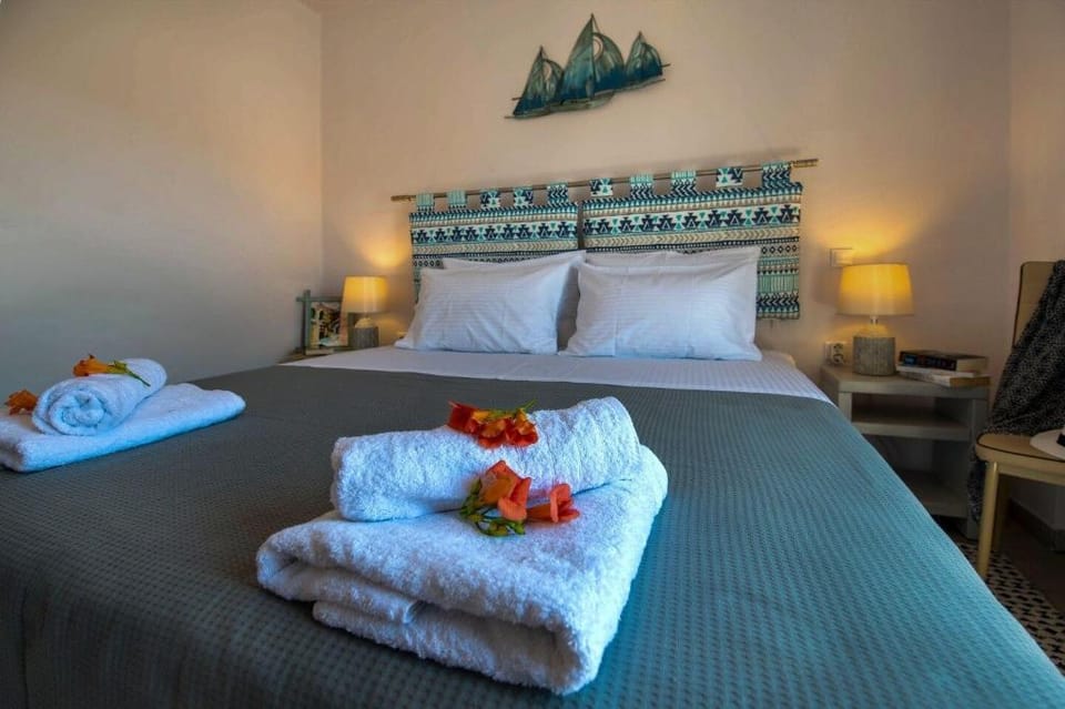 Aglaia V Studio, in the heart of Gaios, Paxos Apartment in Gaios