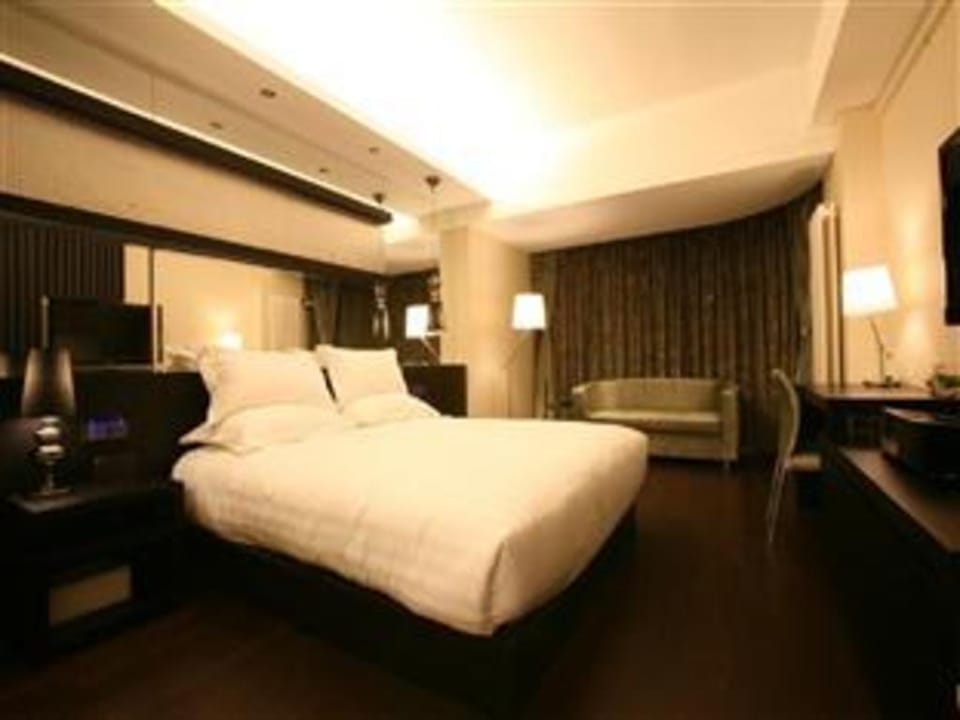 Orange Hotel Beijing Chaoyangmen Yabao Road Children's Hospital Hotel in Beijing