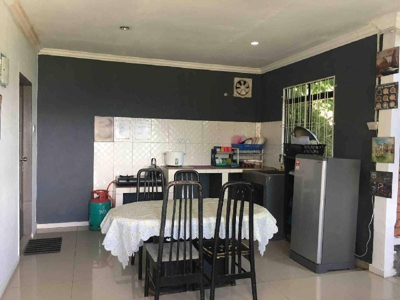 Seribu 1 homestay 5 rooms 2 toilets  Vacation rental in Sabah