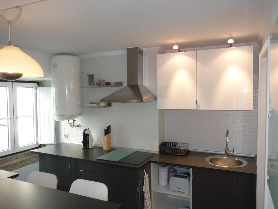 PS LISBON FLATS-Av Liberdade II - Clean&Safe Stamp Apartment in Lisbon