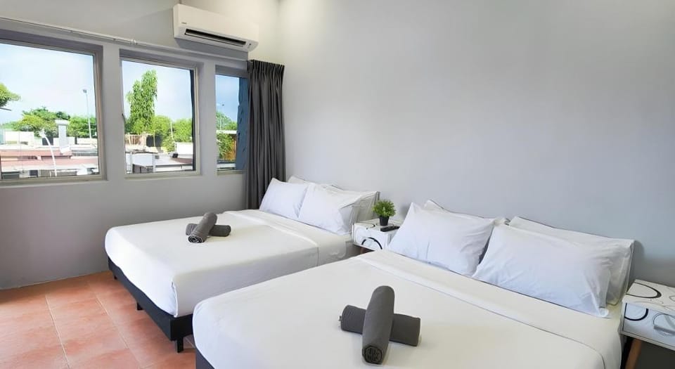 Gurney Coast by Sky Hive Hotel in George Town