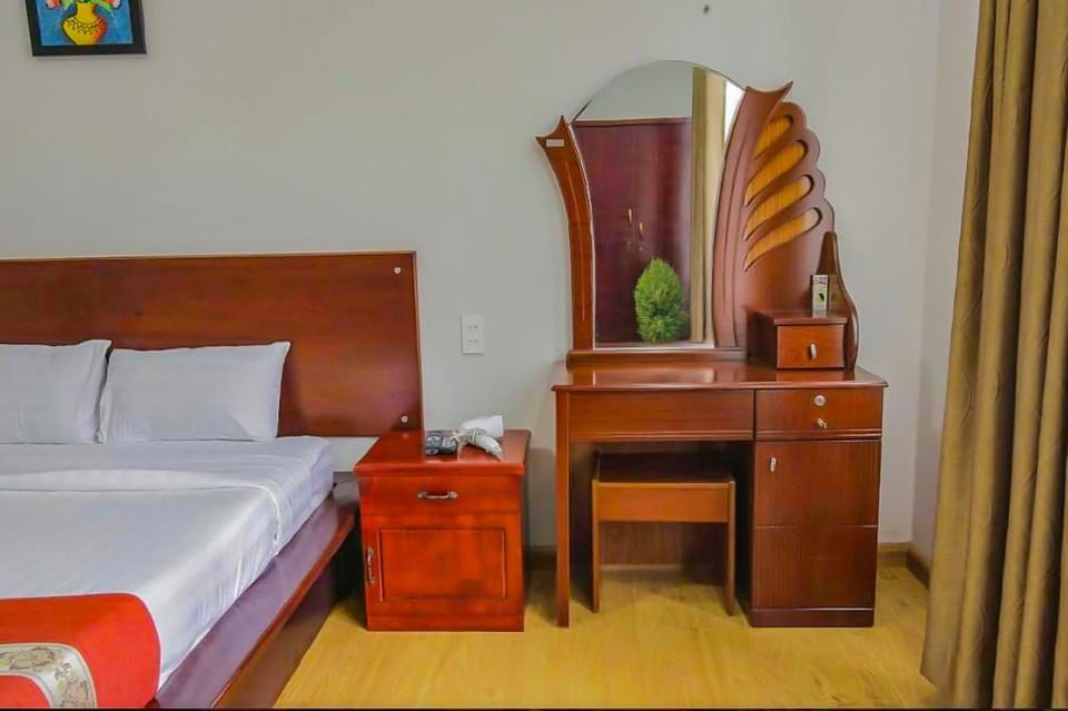 JOLIE HOUSE II - Villa 2 Double Room  Villa in Dalat