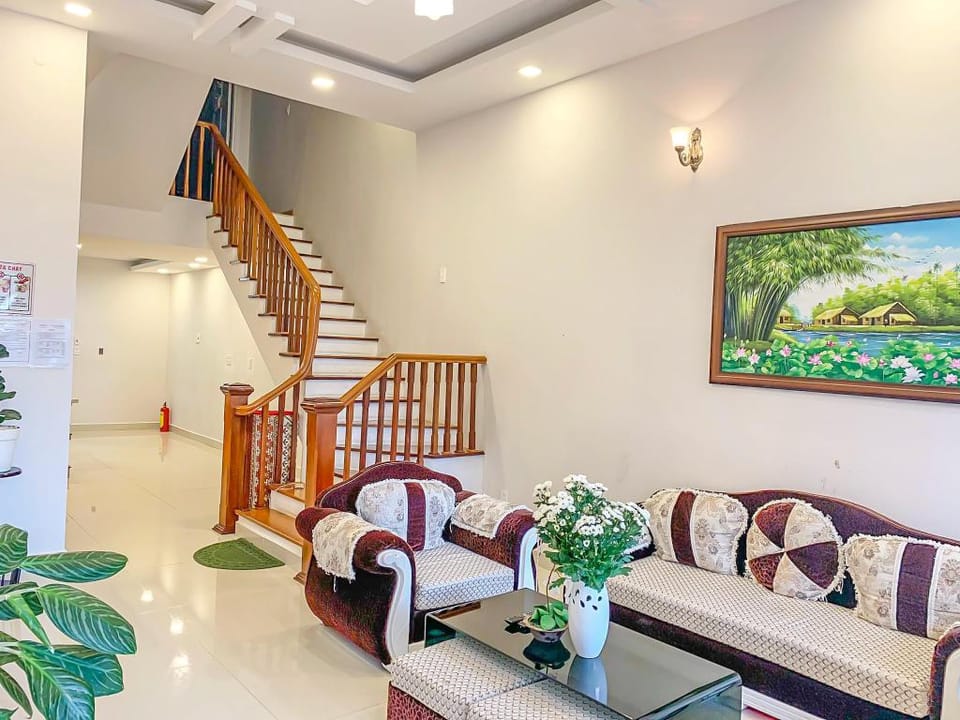 JOLIE HOUSE II - Villa 2 Double Room  Villa in Dalat