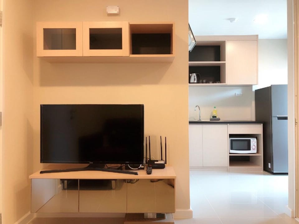 JW Top Floor Cozy Private Place @ DMK Airport Apartment in Bangkok