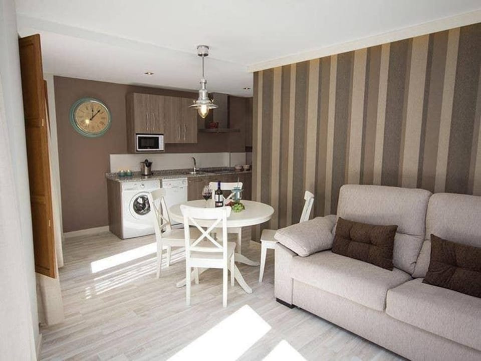 Tres aguas A. T. Lladito Ezcaray Apartment in La Rioja