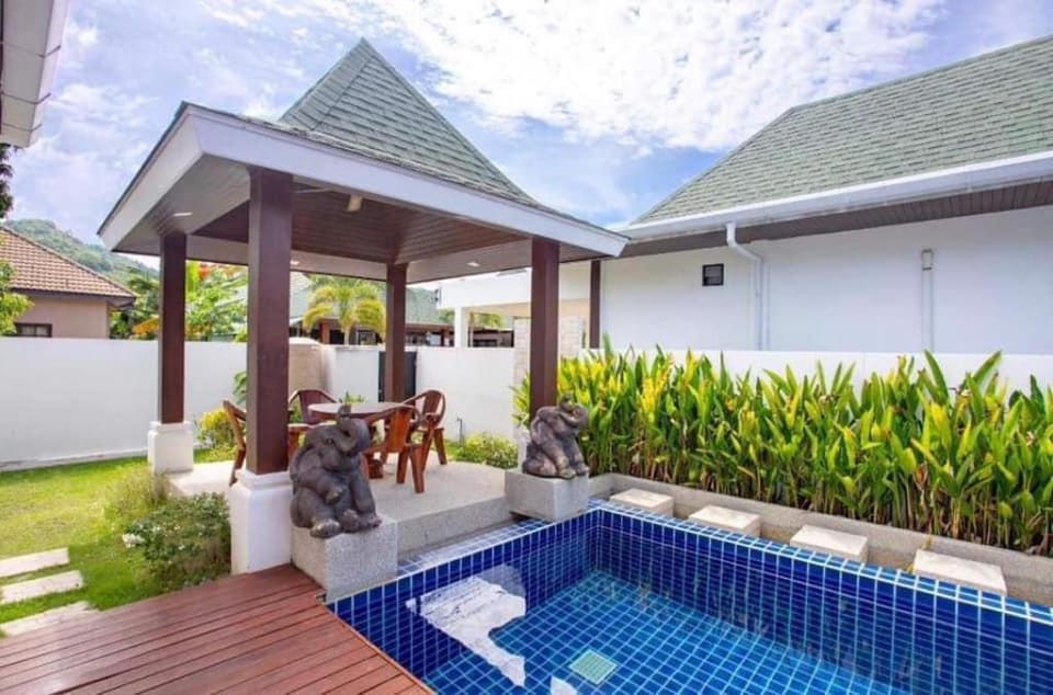 Two  Bedroom Luxury Pool Villa by Sanga Villas Villa in Rawai