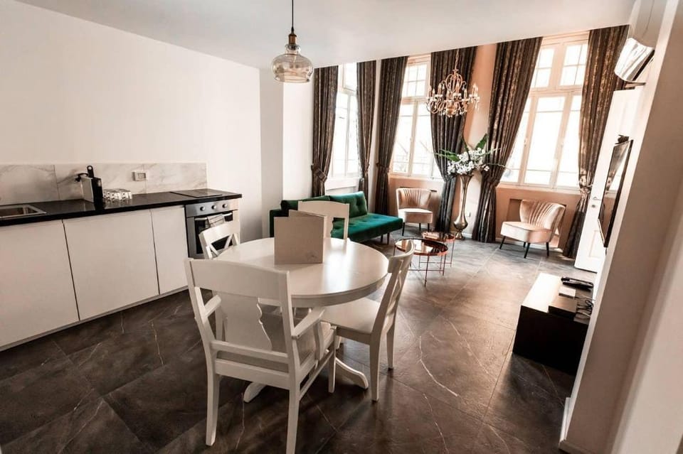 Elite Apartment- Tel Aviv Carmel Market-Nachalat B Apartment in Tel Aviv-Yafo