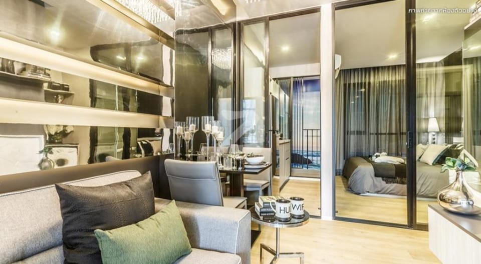 Luxury high floor Sea view & City view Apartment in Chon Buri Changwat