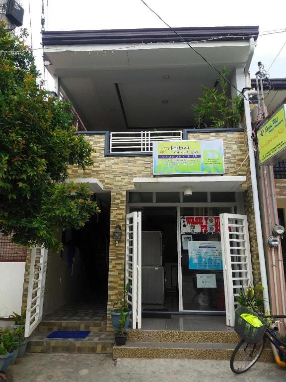 Cozy and Romantic Place Apartment in Bacoor