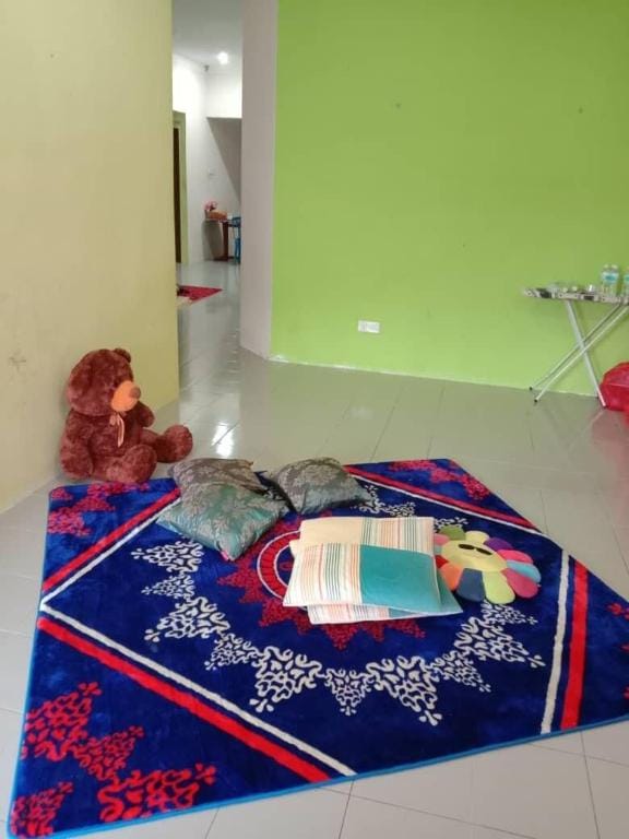 Menteri Guest Room (selama,perak) Vacation rental in Kedah