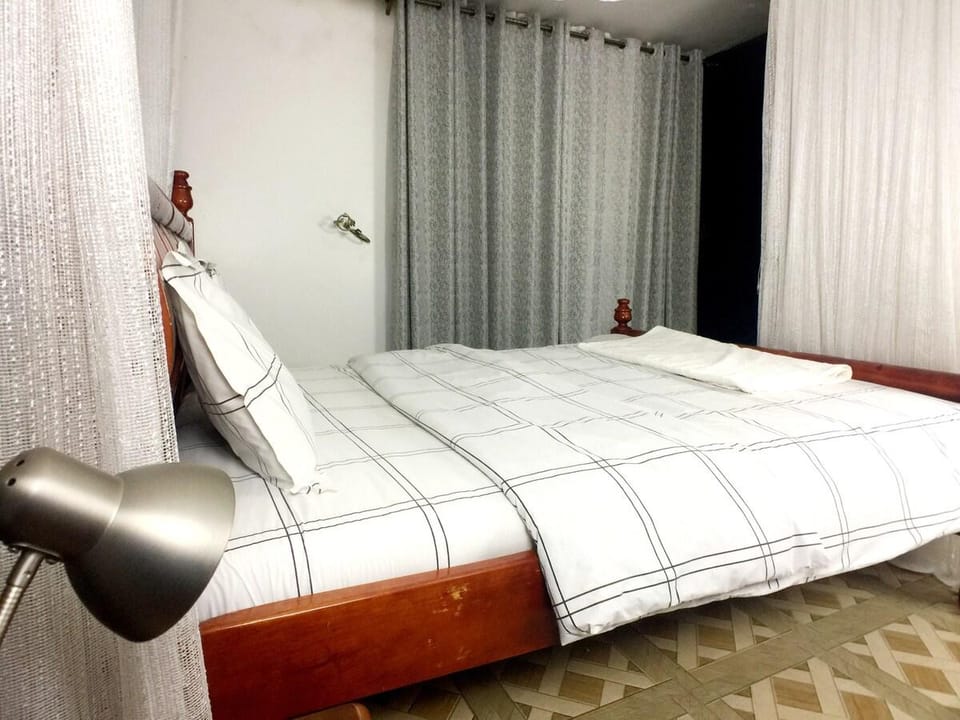 Studio Ghibli 1BR1B NAGURU (WIFI + SOLAR) Apartment in Kampala