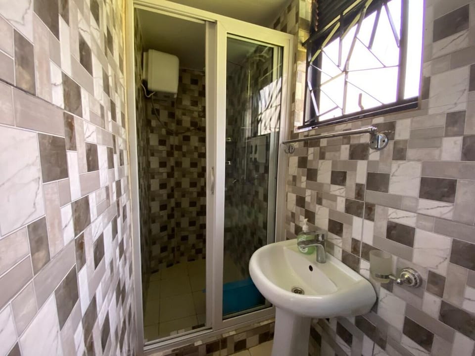 Studio Ghibli 1BR1B NAGURU (WIFI + SOLAR) Apartment in Kampala