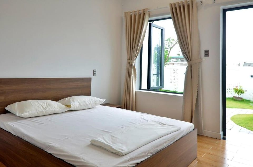 Villa Kim Yen - Beautiful Private Villa Near Sea Villa in Bình Thuận Province