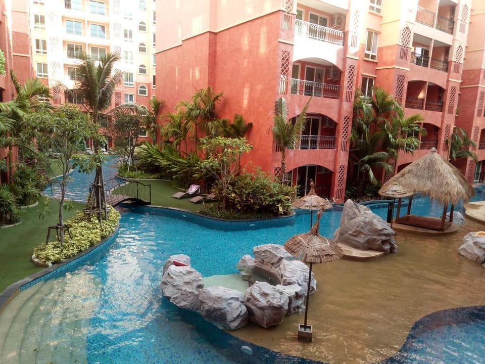 Sevensea Resort Pattaya Apartment in Pattaya City