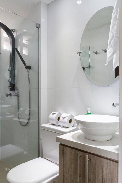 Loft en el Poblado, Balcón, Netflix, Wifi. Apartment in Envigado